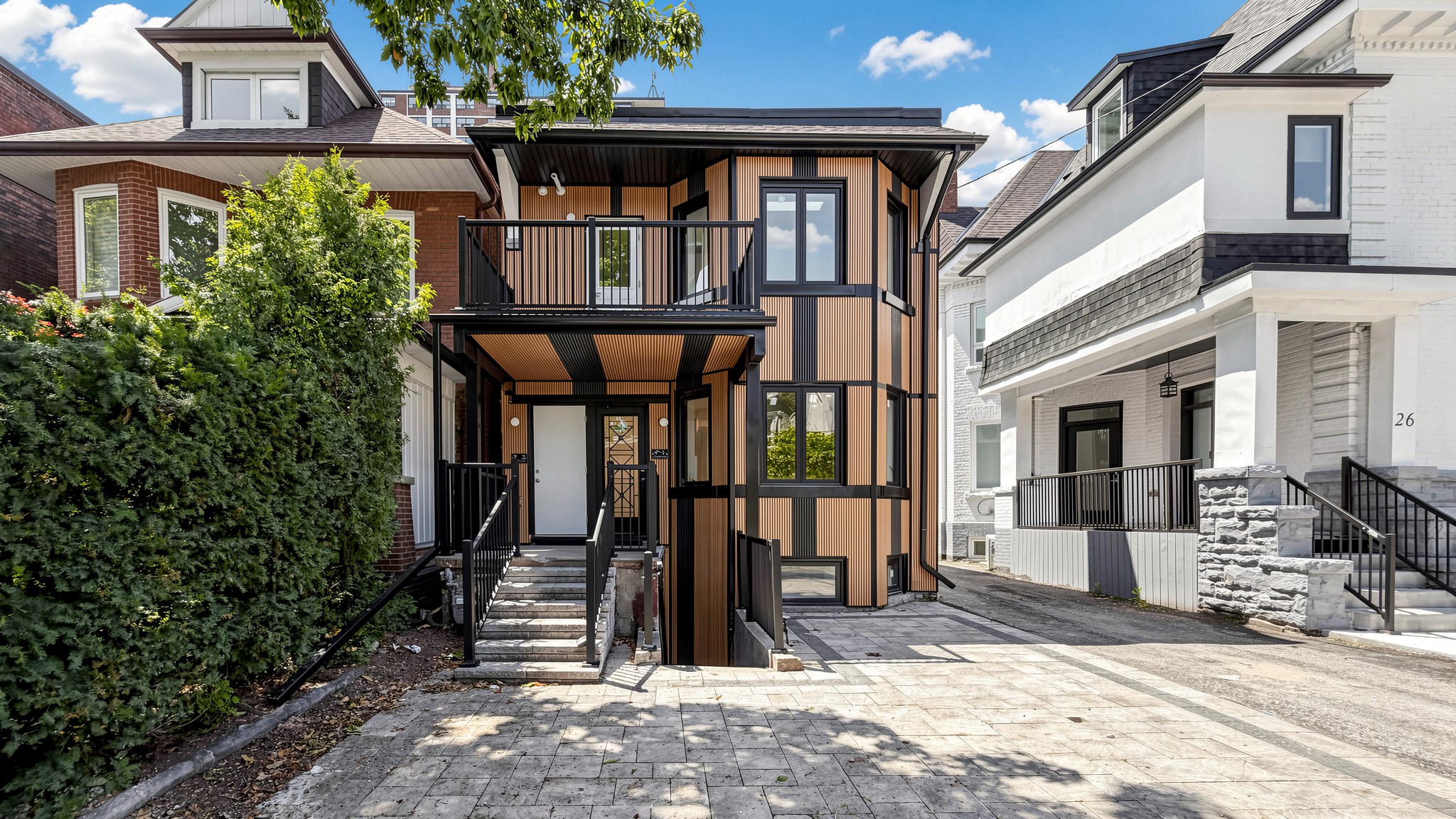 3-24 Callender St, Toronto: for lease by owner on MLS®